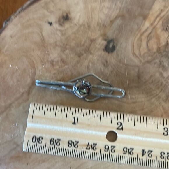 Vintage Tie Clip with Reverse Glass Painted Portrait of a Horse - Picture 3 of 5